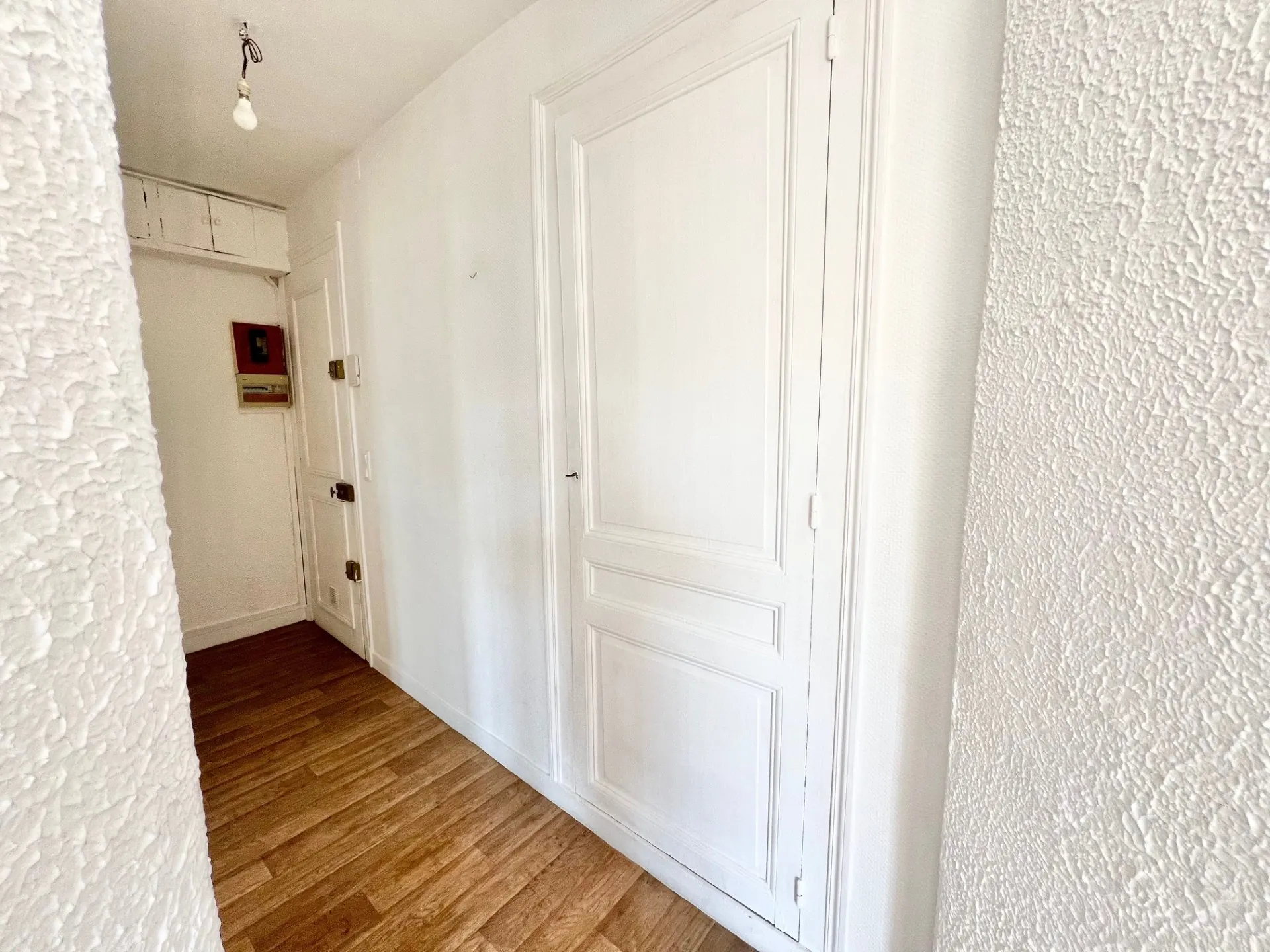 Appartement rénové de 46 m² secteur Place Saint-Marc à Rouen 