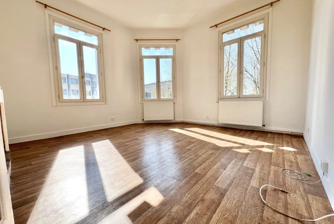 Appartement rénové de 46 m² secteur Place Saint-Marc à Rouen 