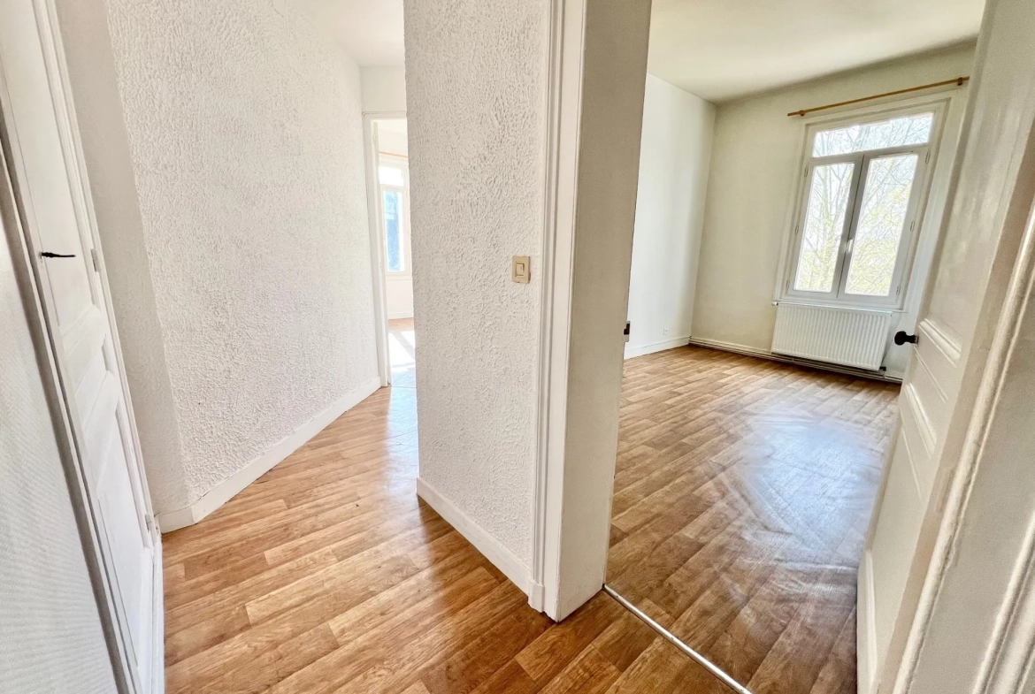 Appartement rénové de 46 m² secteur Place Saint-Marc à Rouen 