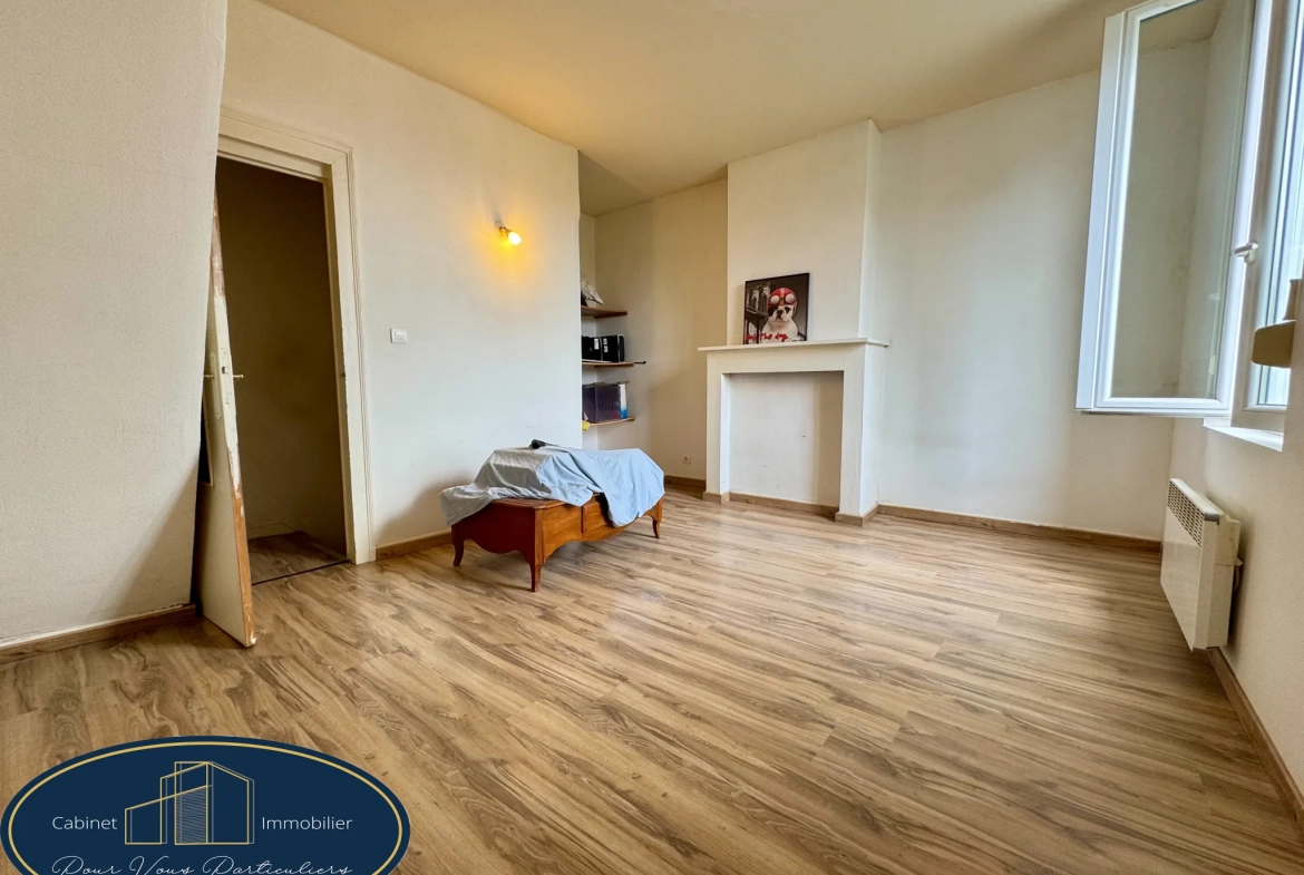 Maison mitoyenne de 86 m² à Aniche avec jardin et dépendances 