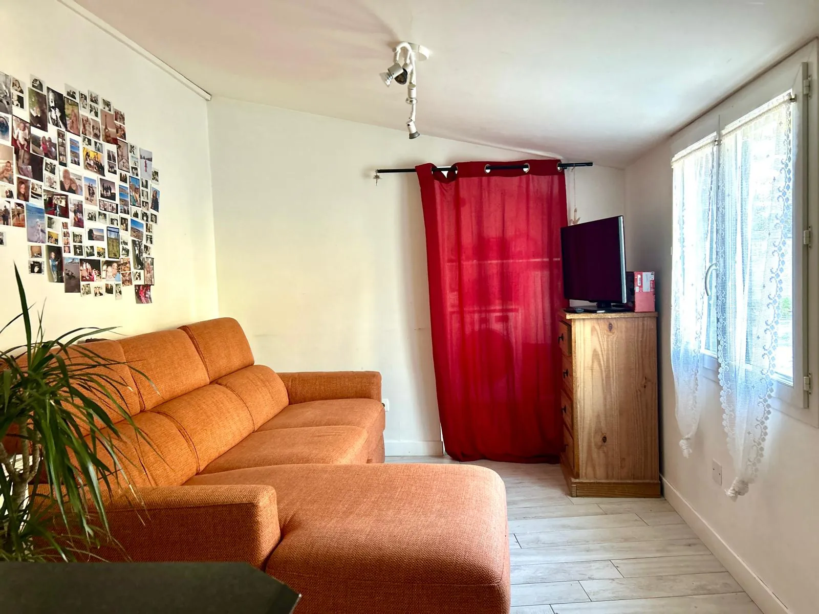 Appartement à vendre à La Rochelle La Pallice - Résidence avec parking et garage électrique 