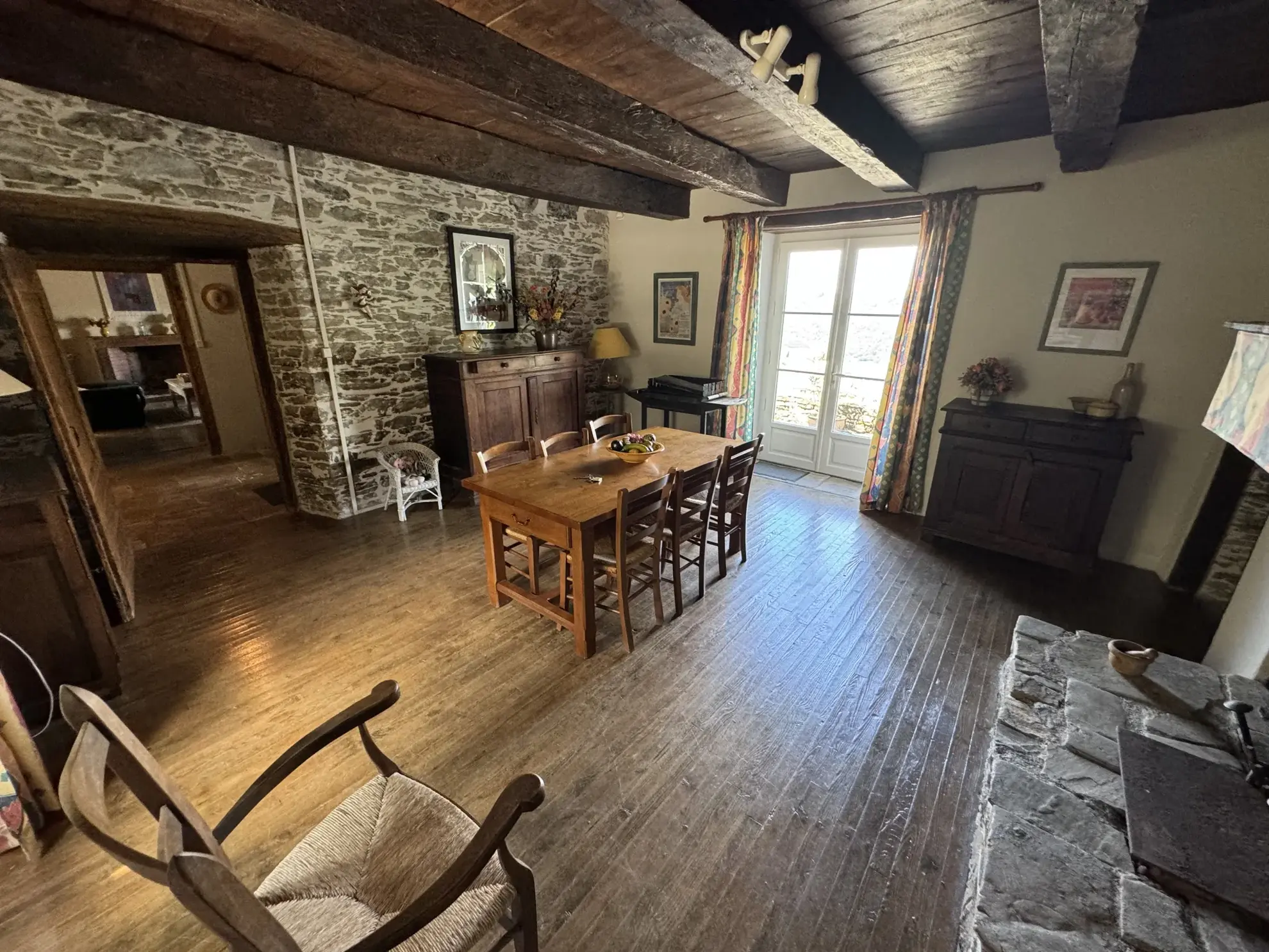 Maison rénovée de 185 m² avec terrain à Alban, Saint Sernin 