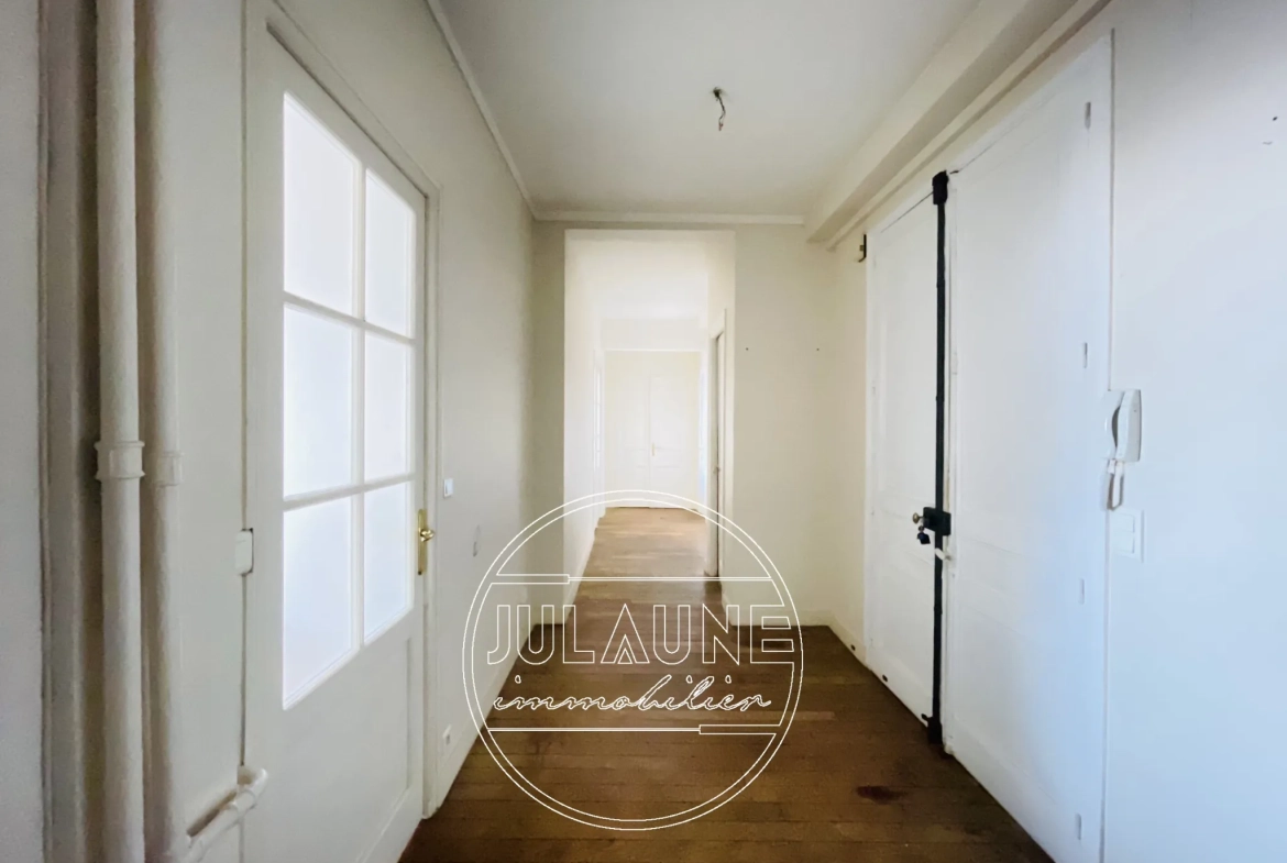 Appartement lumineux de 107 m² au cœur de Limoges 