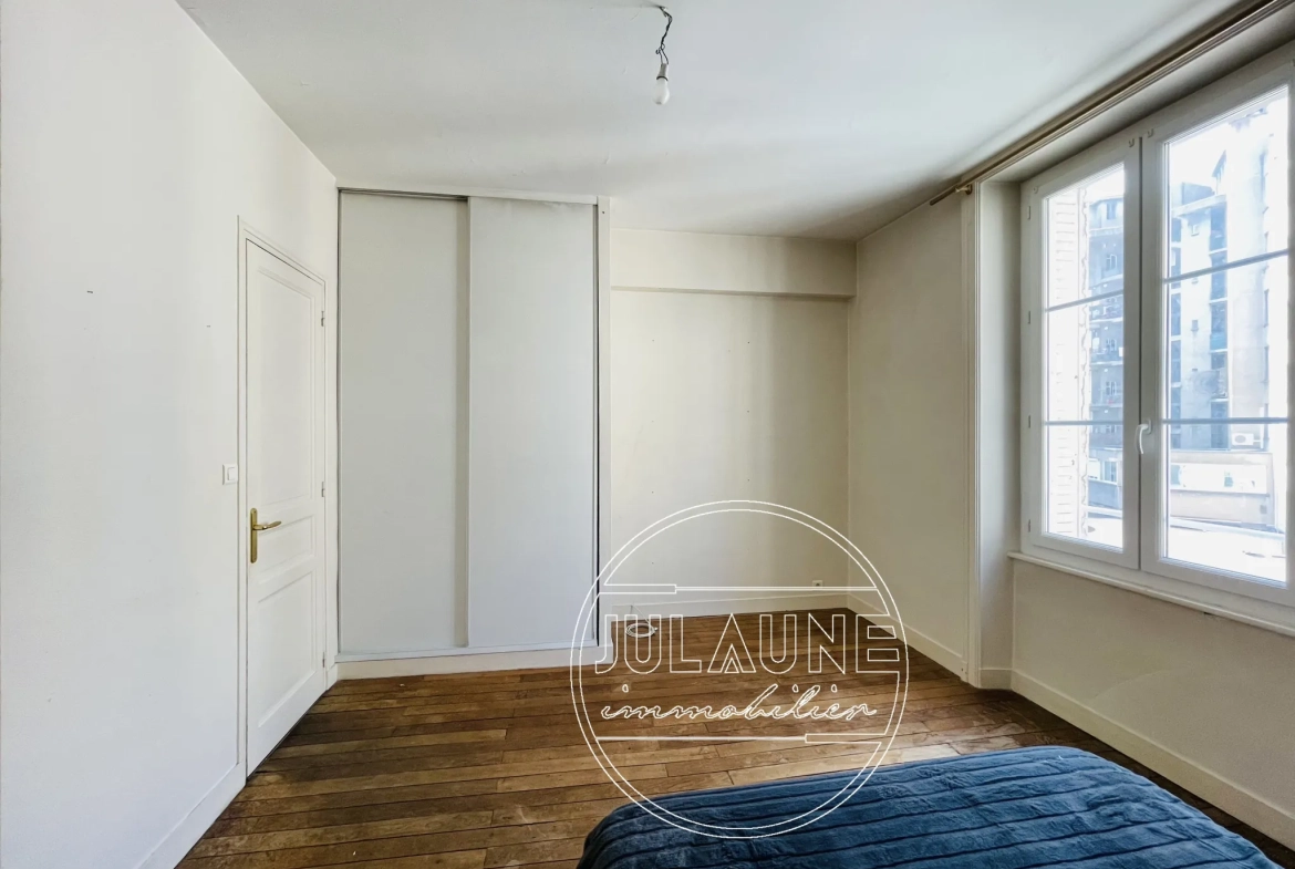 Appartement lumineux de 107 m² au cœur de Limoges 