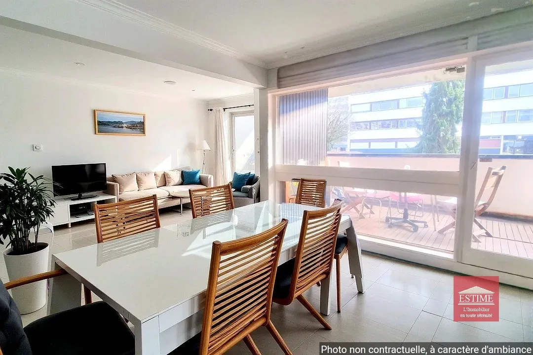 Appartement T3 avec studio à Lille dans le quartier Saint Maur 