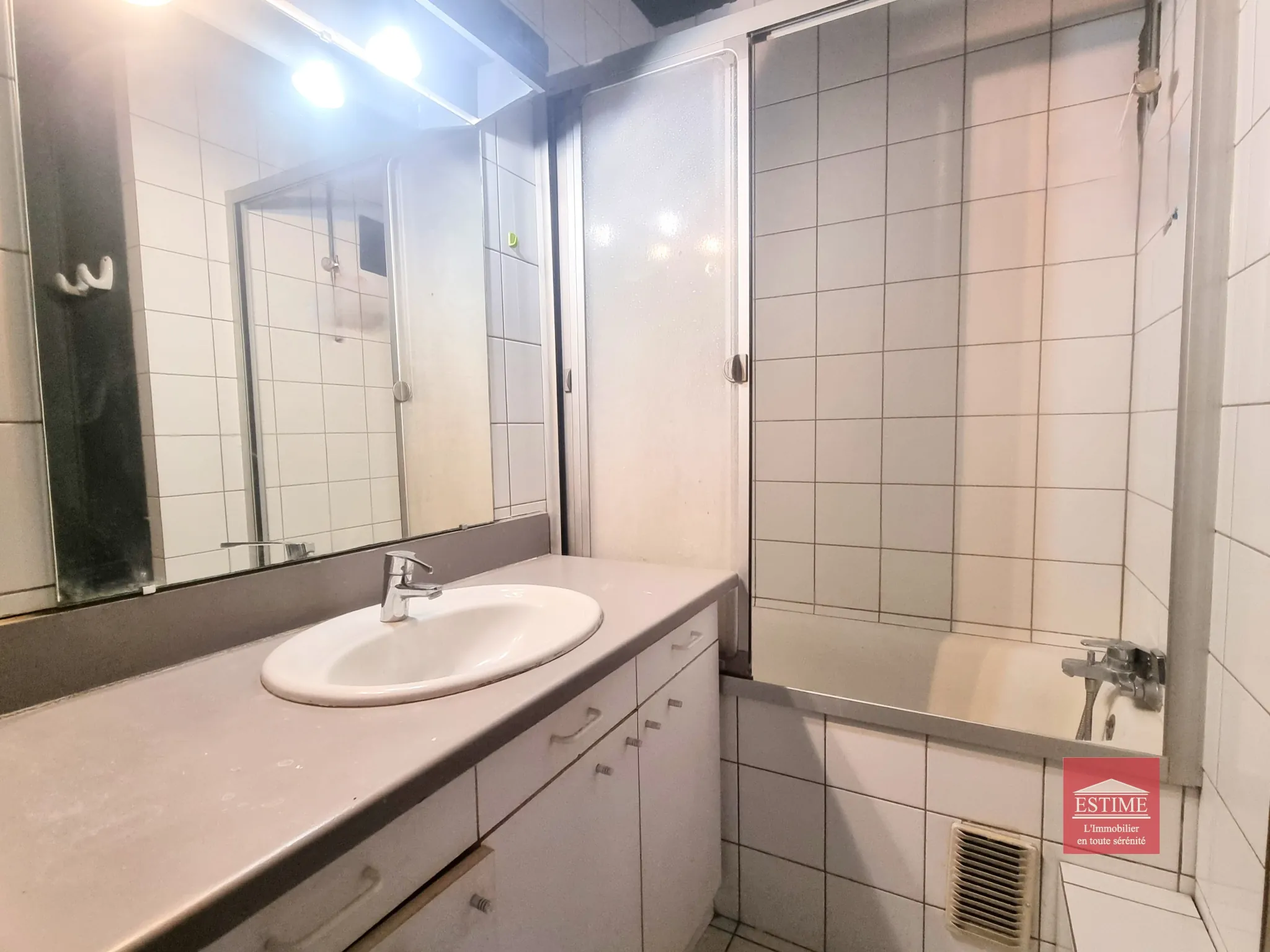 Appartement T3 avec studio à Lille dans le quartier Saint Maur 