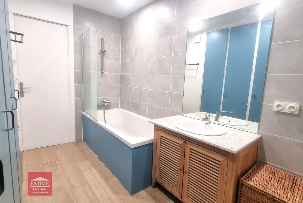 Appartement T3 avec studio à Lille dans le quartier Saint Maur 