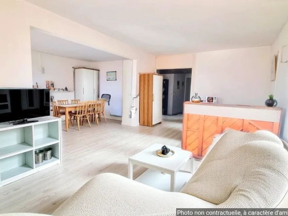 Appartement T3 avec studio à Lille dans le quartier Saint Maur