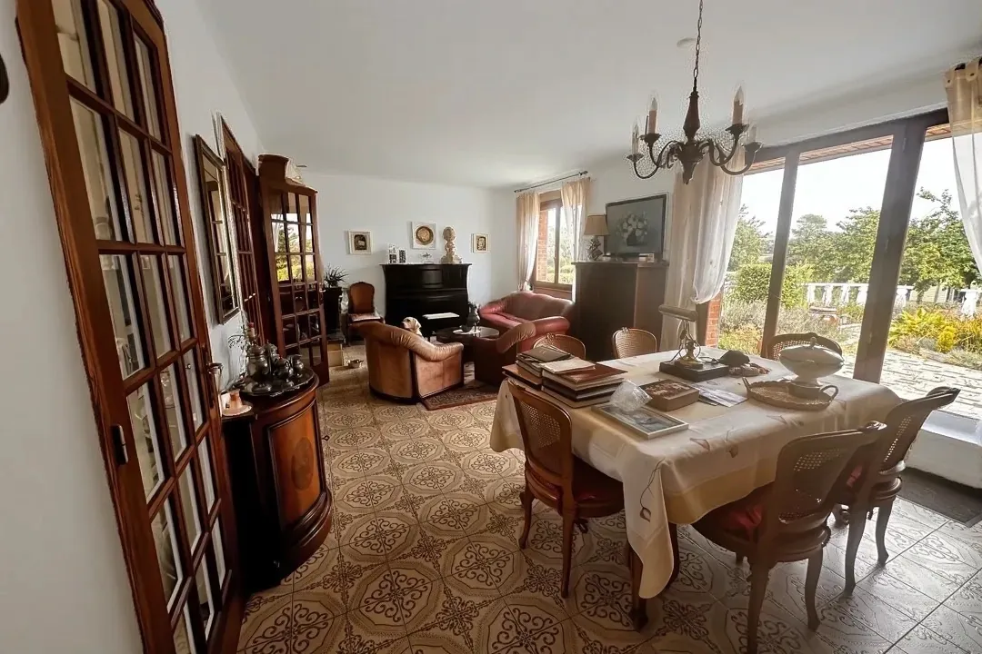 Maison à Houdain avec vue exceptionnelle et potentiel de rénovation 