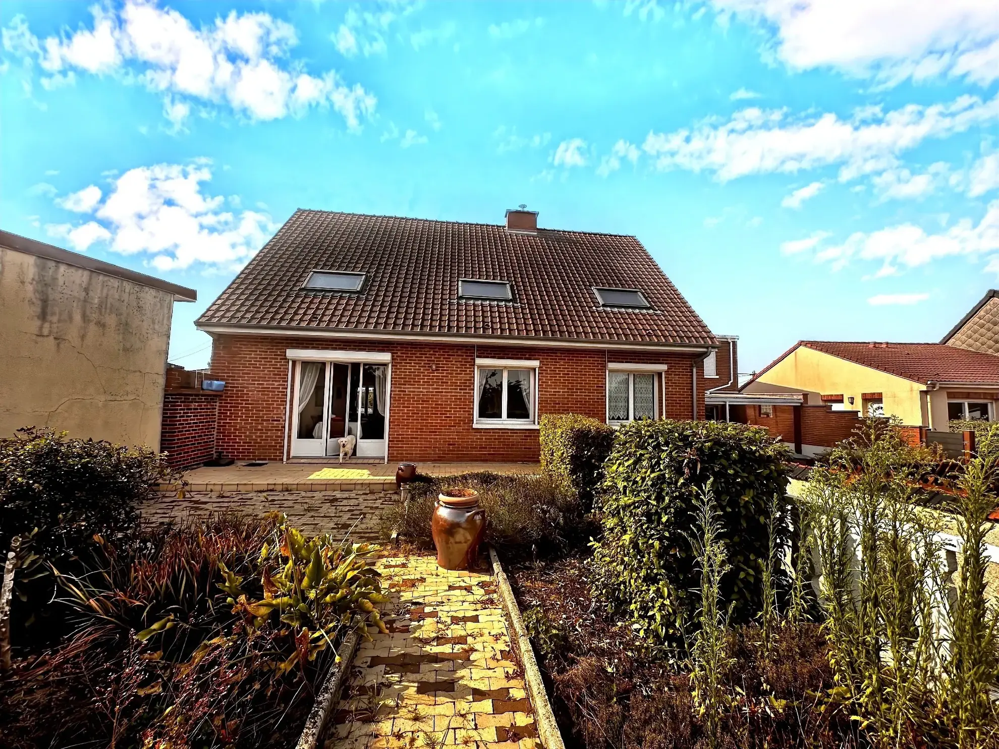 Maison à Houdain avec vue exceptionnelle et potentiel de rénovation 