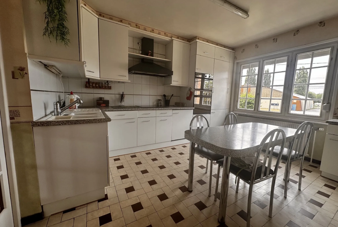 Maison à Houdain avec vue exceptionnelle et potentiel de rénovation 