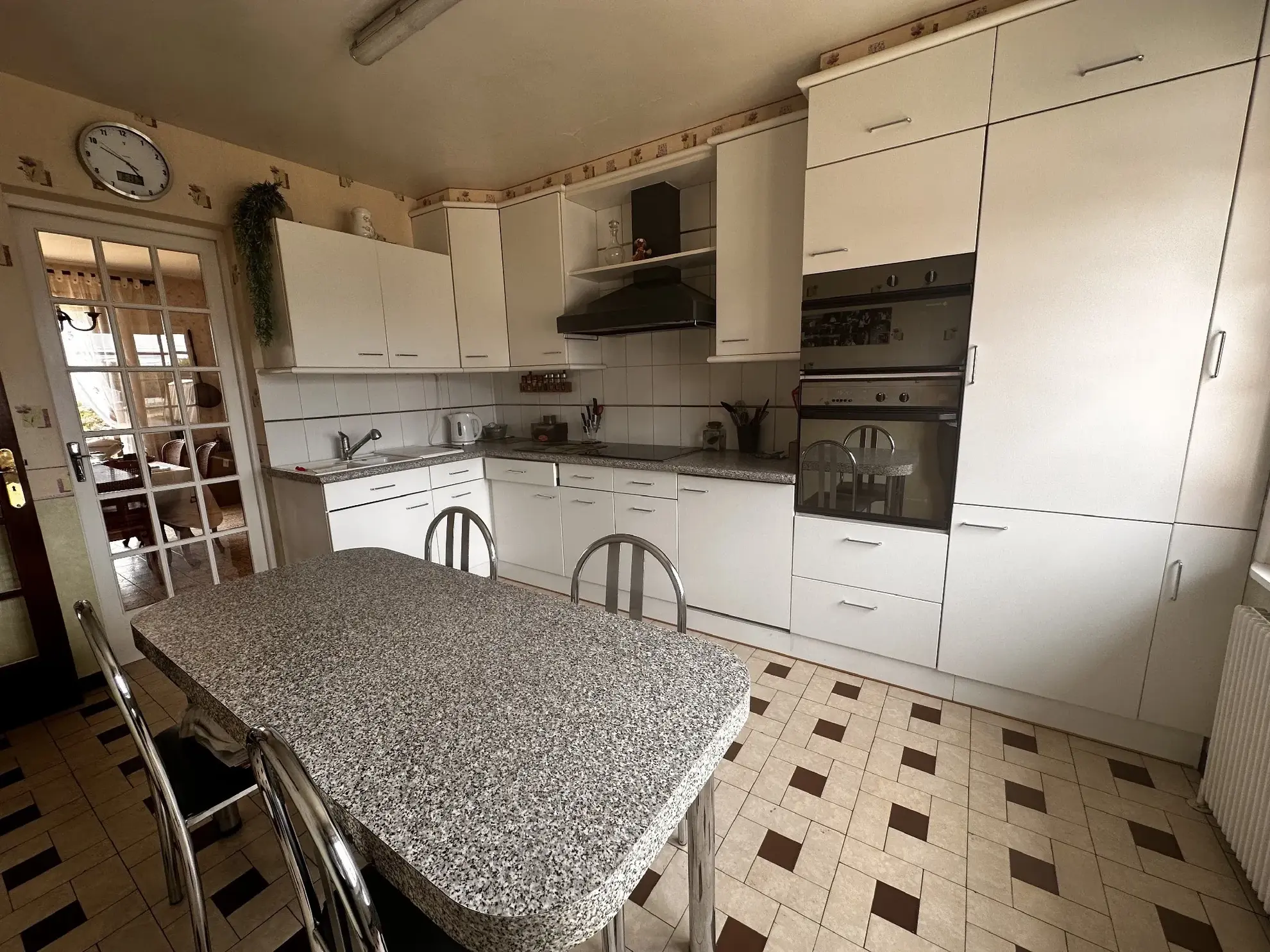 Maison à Houdain avec vue exceptionnelle et potentiel de rénovation 