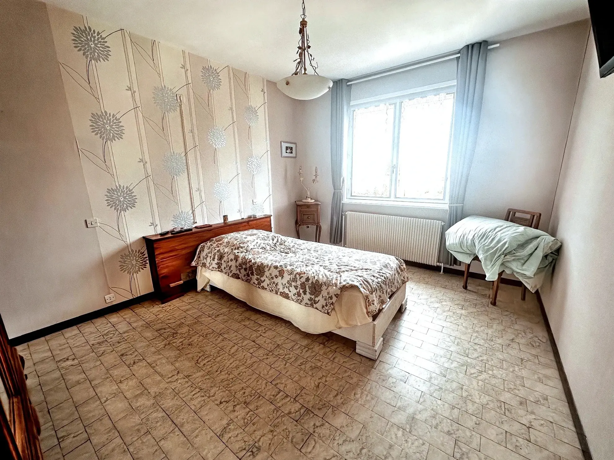 Maison à Houdain avec vue exceptionnelle et potentiel de rénovation 