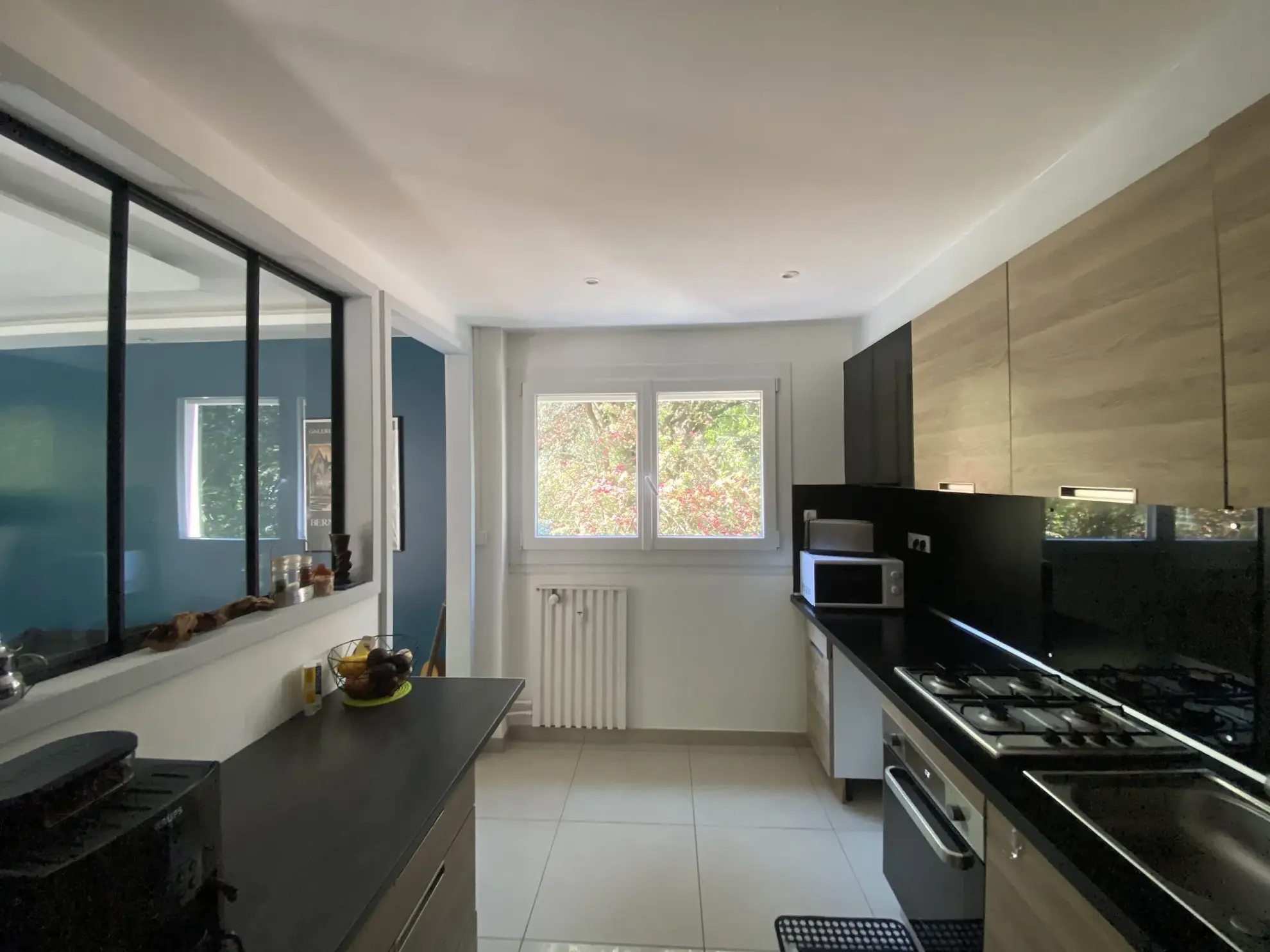 Appartement F4 lumineux avec balcons dans résidence sécurisée à Saint-Étienne 