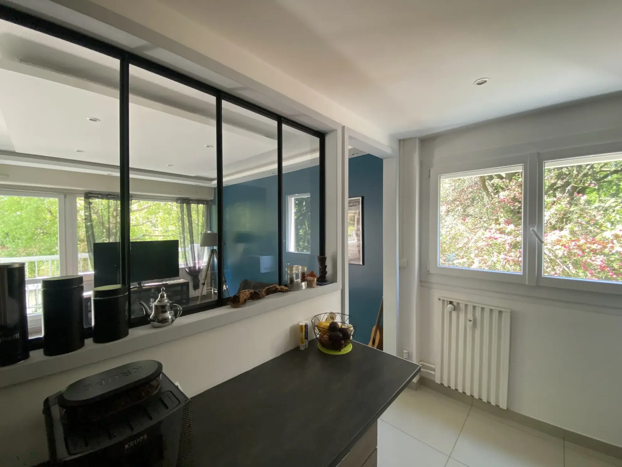 Appartement F4 lumineux avec balcons dans résidence sécurisée à Saint-Étienne 