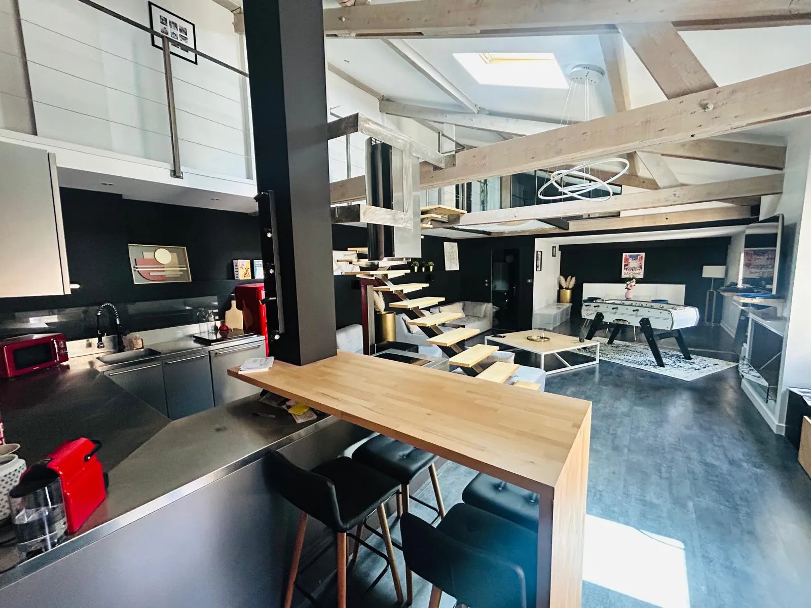 Spécial Apparatement de 115m² à Saint-Étienne Gambetta - Lumineux et Rénové 