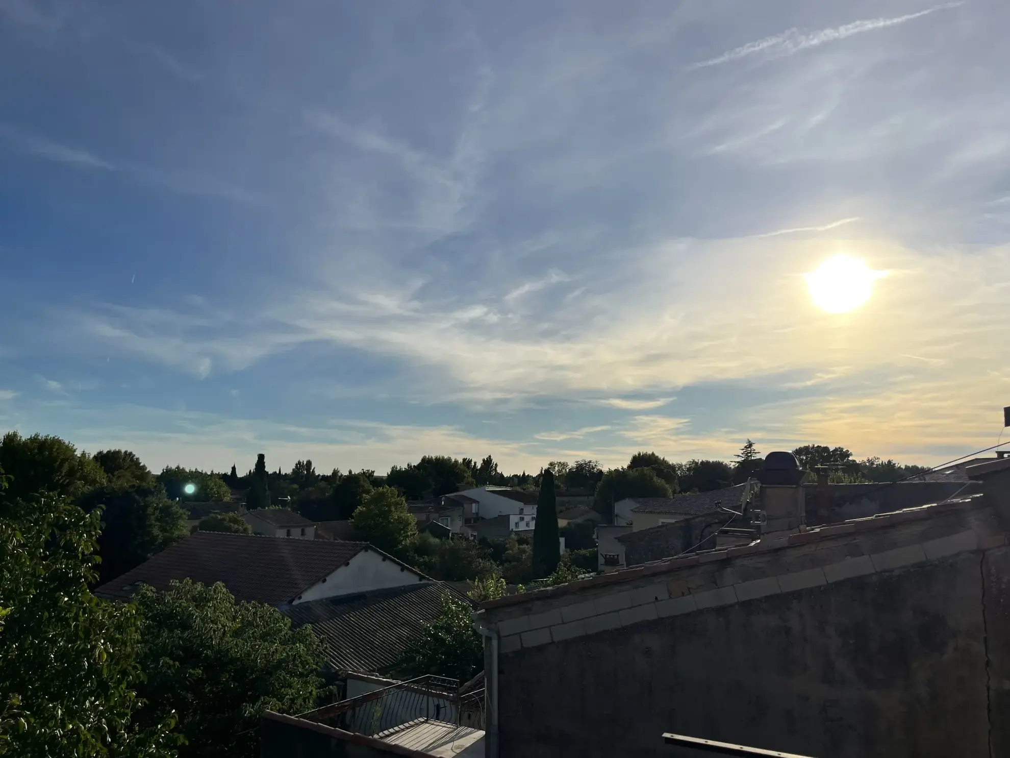 Appartement de 63 m² au dernier étage dans le centre historique de Pélissanne 