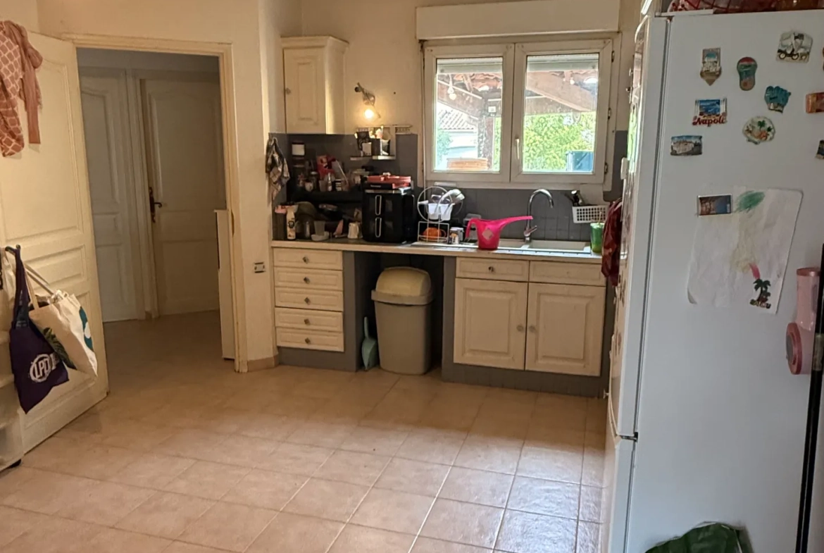 Charmante villa à rénover de 90m² à Lunel Nord, proche toutes commodités 