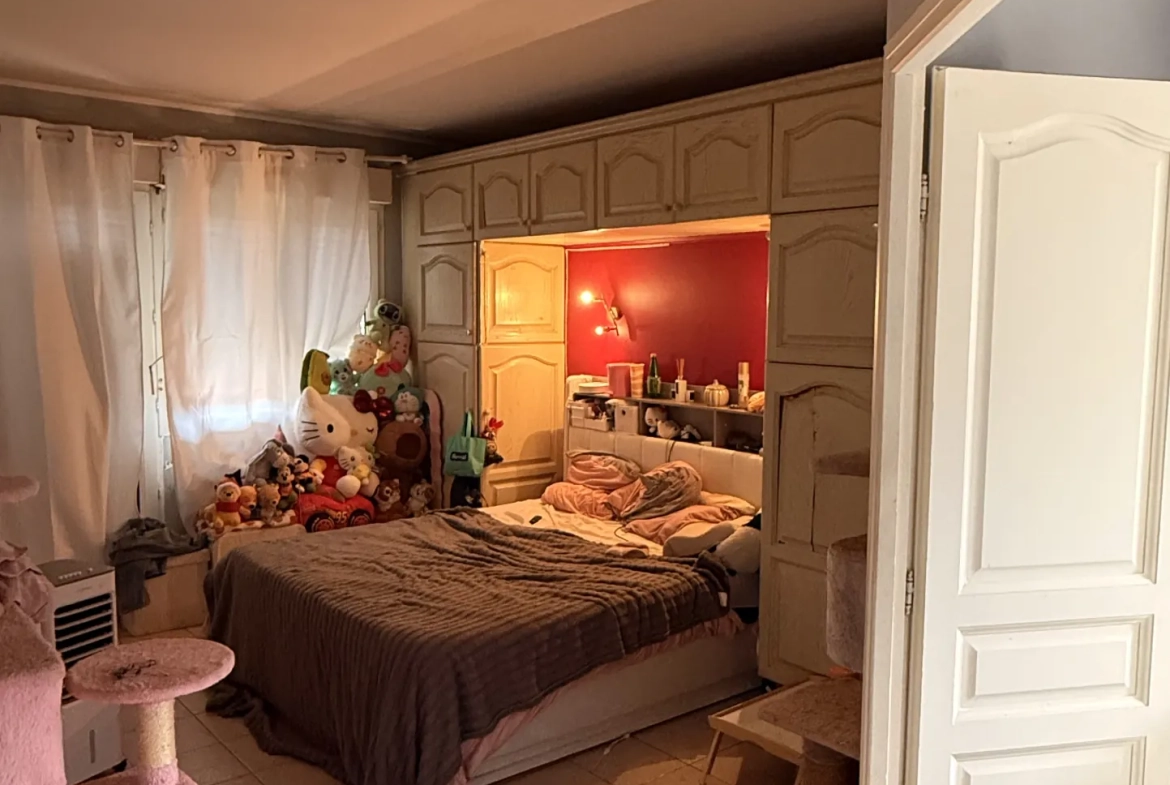 Charmante villa à rénover de 90m² à Lunel Nord, proche toutes commodités 