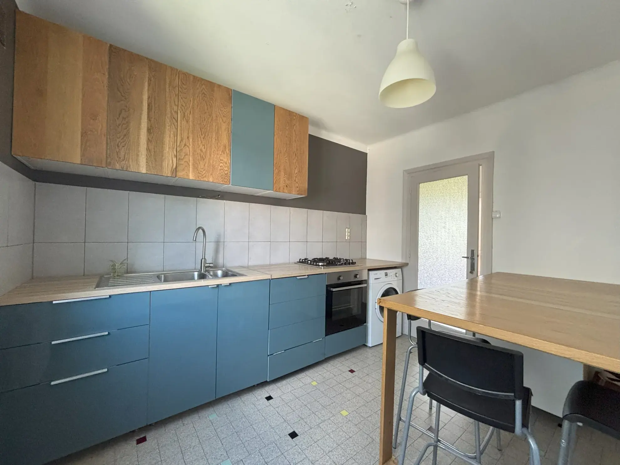 Bel appartement F5 de 102,81 m² à Saint-Étienne Montaud, secteur recherché 