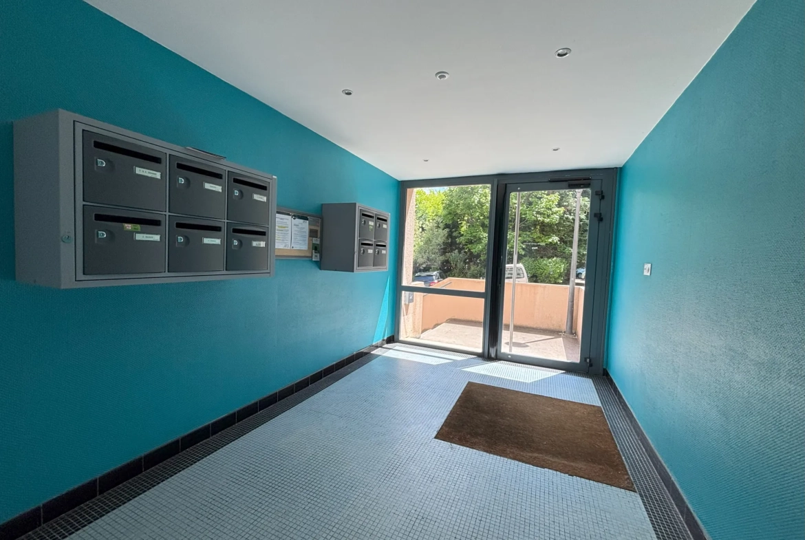 Bel appartement F5 de 102,81 m² à Saint-Étienne Montaud, secteur recherché 