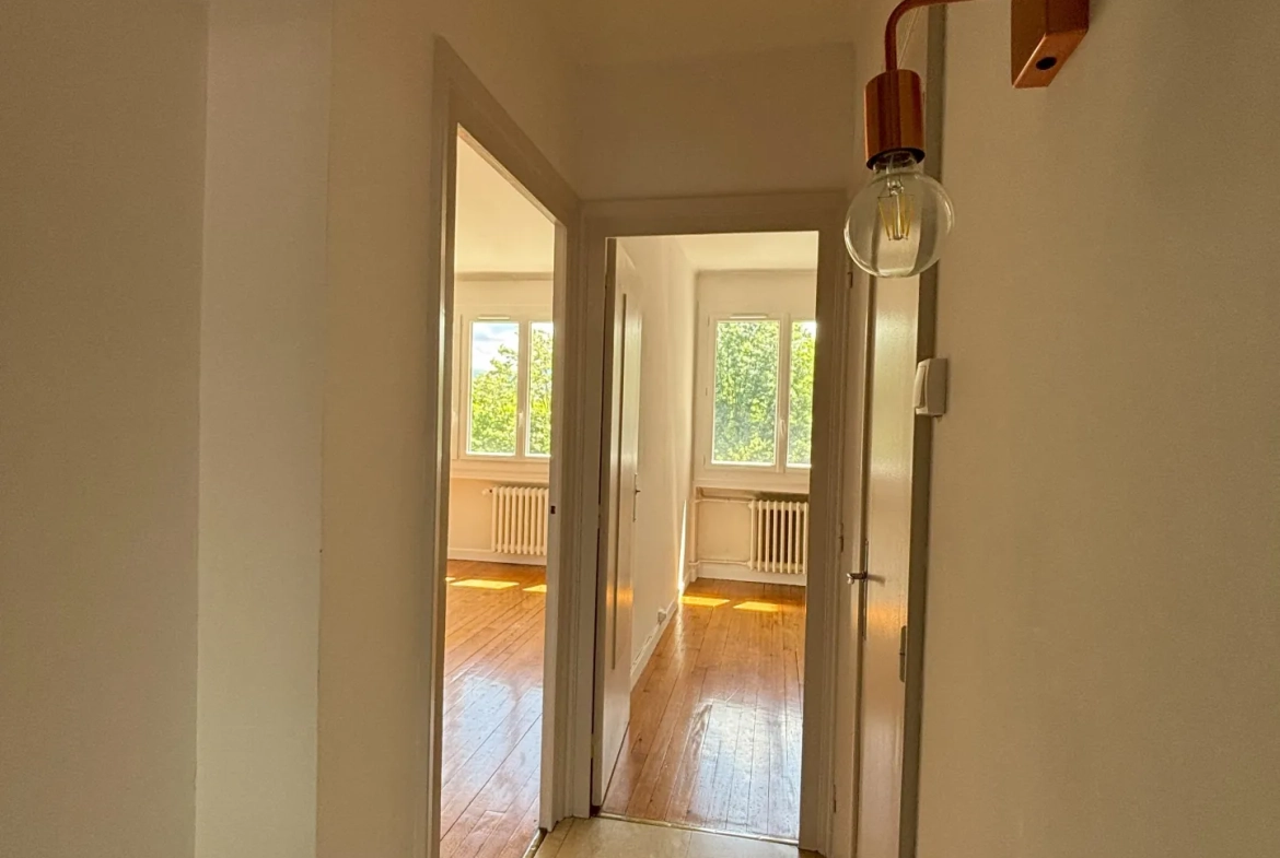 Bel appartement F5 de 102,81 m² à Saint-Étienne Montaud, secteur recherché 