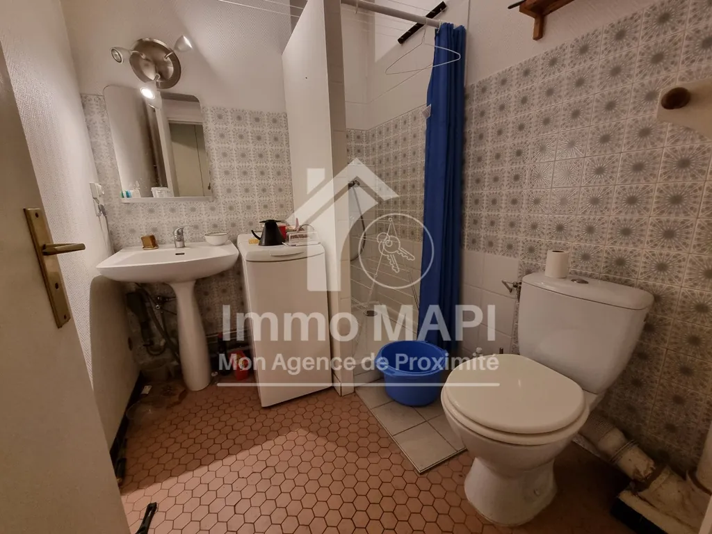 Charmant T1 de 29,4 m² à Paris 15ème avec ascenseur 