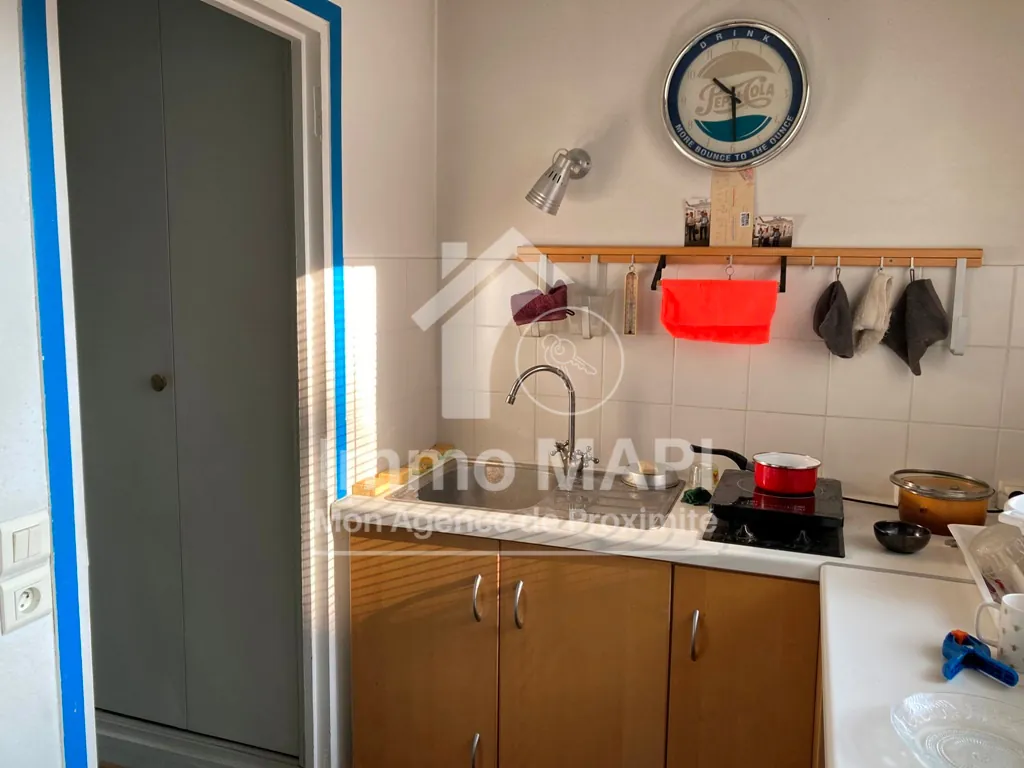 Charmant T1 de 29,4 m² à Paris 15ème avec ascenseur 