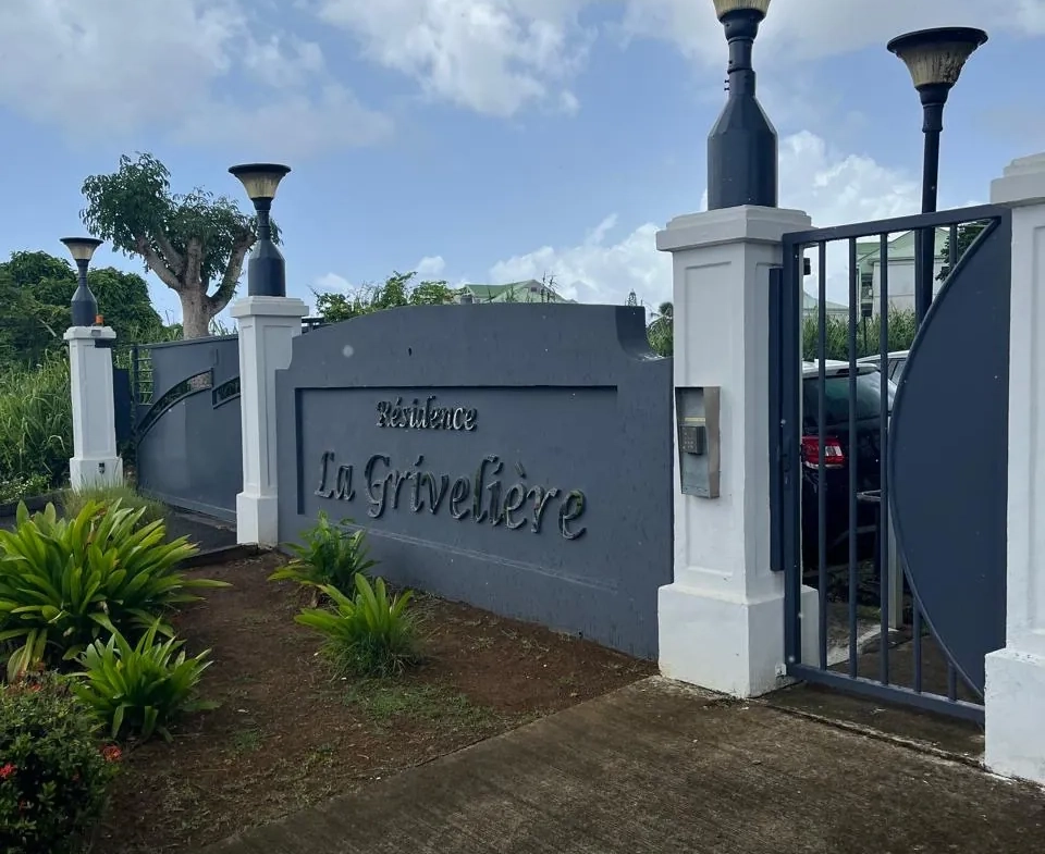Appartement T2 à vendre à Baie-Mahault - Résidence La Grivelière 