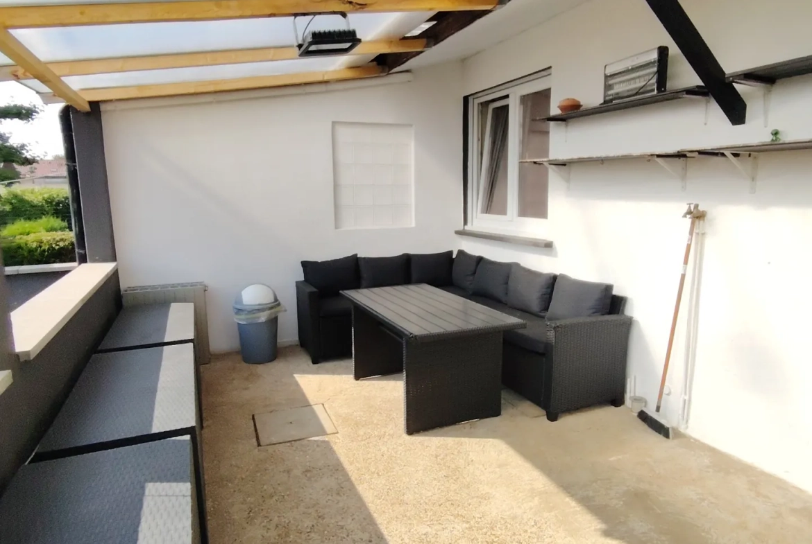 Charmante maison rénovée à Briey avec garage, terrasse et jardin proche du plan d'eau 