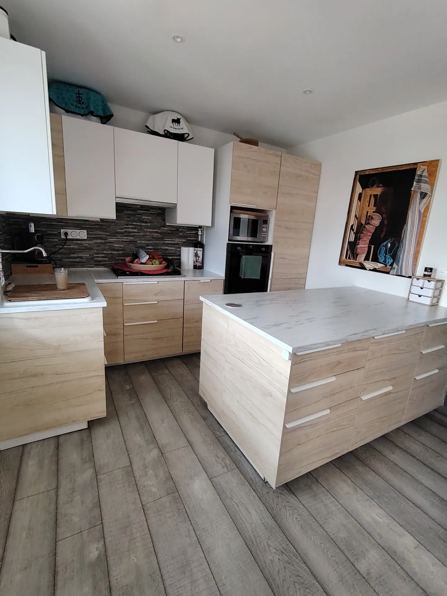 Charmante maison rénovée à Briey avec garage, terrasse et jardin proche du plan d'eau 