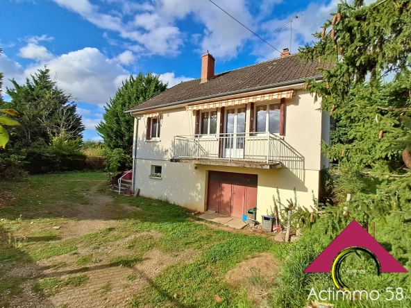 À vendre pavillon avec sous-sol, jardin clôturé et garage à Ourouer les Bourdelins