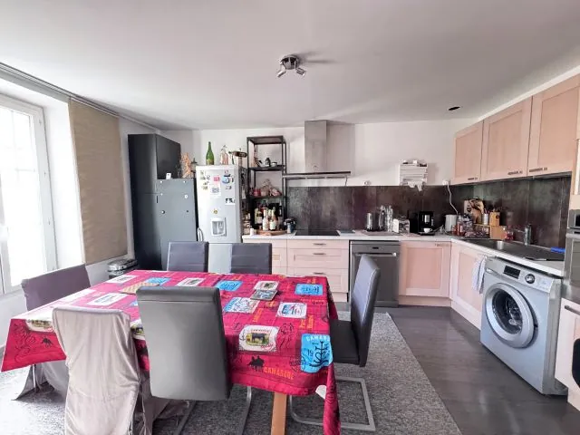 Appartement T3 de 82,25 m² à Peyrolles en Provence, idéal primo-accédant ou investisseur 