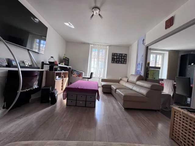 Appartement T3 de 82,25 m² à Peyrolles en Provence, idéal primo-accédant ou investisseur 