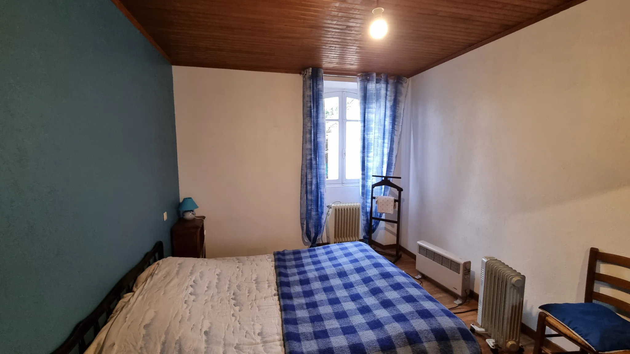 Bel ensemble immobilier en pierre avec terrain à Cahors - Fort potentiel 