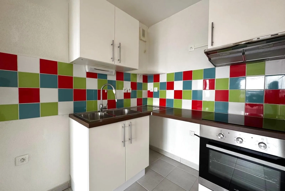 Appartement de 43 m² avec terrasse, garage à Nîmes Notre Dame 