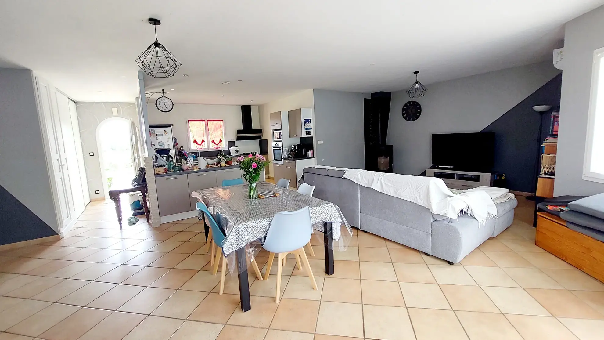 Maison de plain-pied avec piscine et garage proche La Réole - 110 m² 