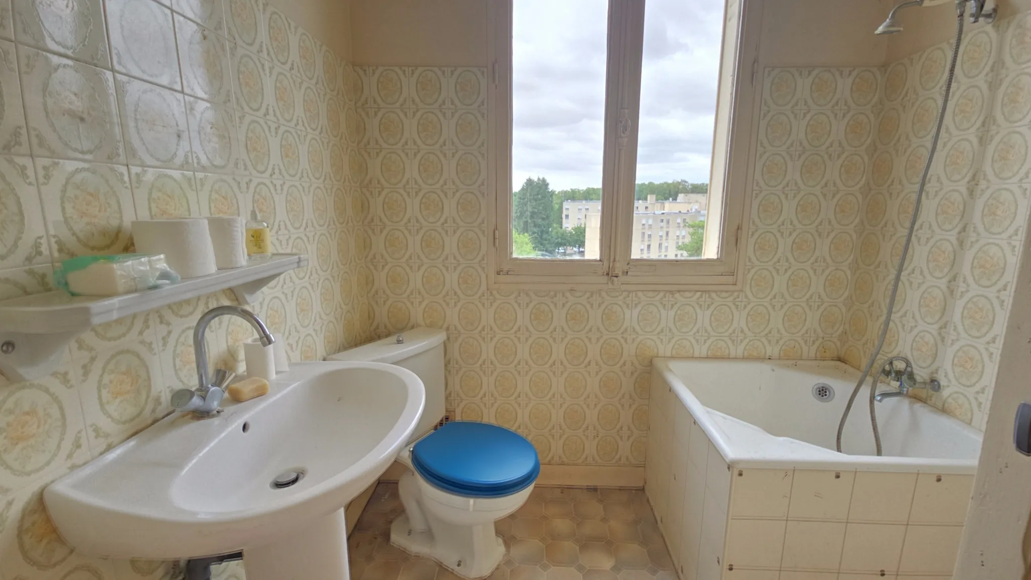 Maison indépendante à Auxerre avec sous-sol total sur terrain de 900 m² 
