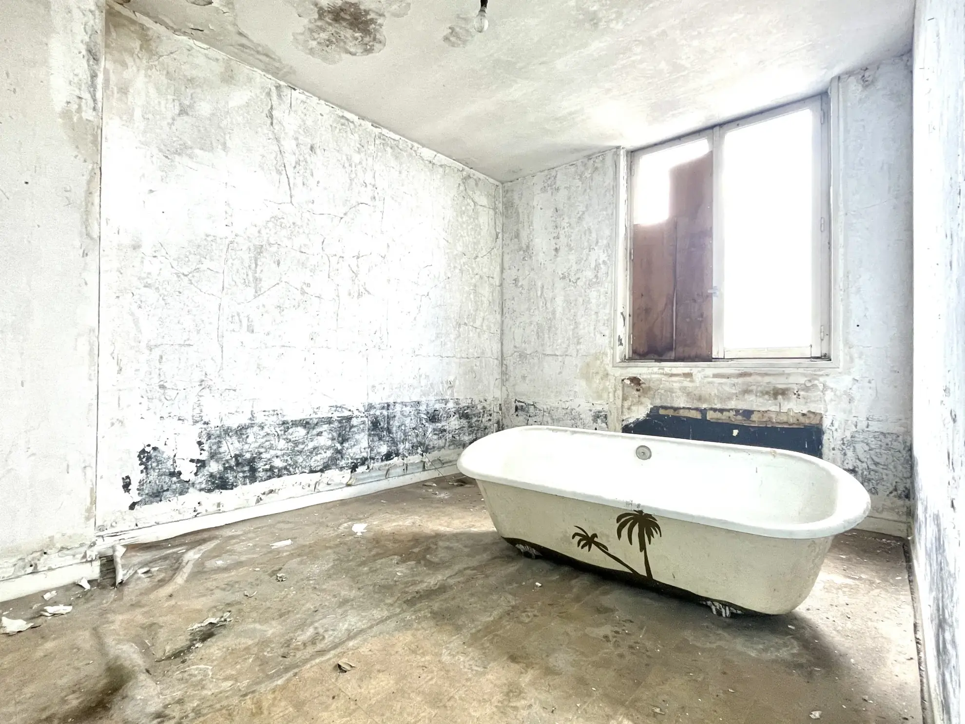 Immeuble à rénover en centre-ville de Saint Quentin - Opportunité d'investissement 