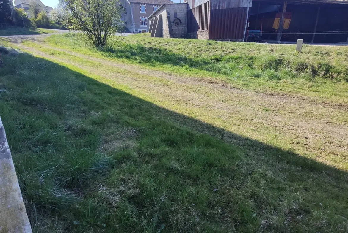 Maison spacieuse avec grand potentiel à Bonzee proche de Fresnes 