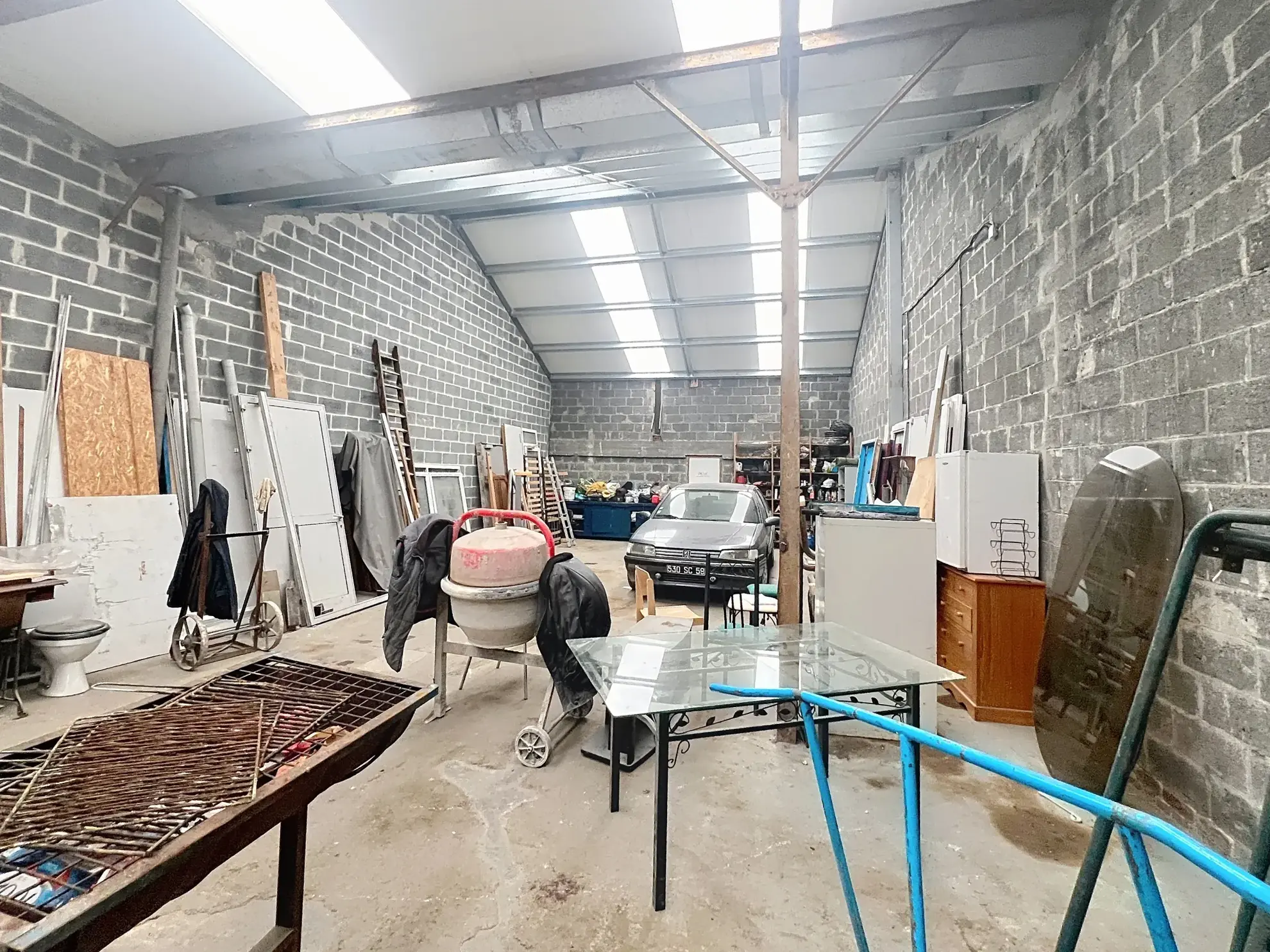 Loft individuel de 152 m² avec garage, jardin et terrasse à Tourcoing 