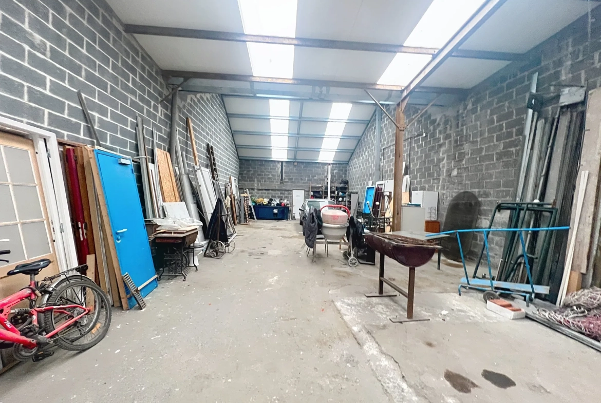 Loft individuel de 152 m² avec garage, jardin et terrasse à Tourcoing 