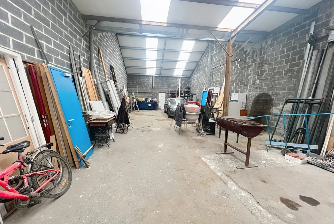 Loft individuel de 152 m² avec garage, jardin et terrasse à Tourcoing 