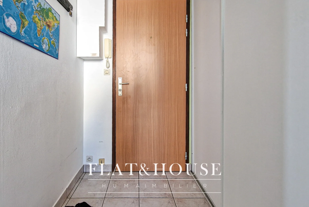 Appartement T3 avec cave et parking à Cholet - Investissement rentable 