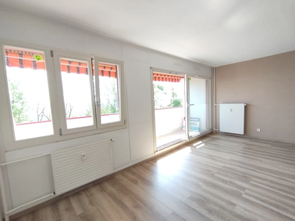 Appartement T3 rénové avec vue panoramique à Malzéville, près de Nancy