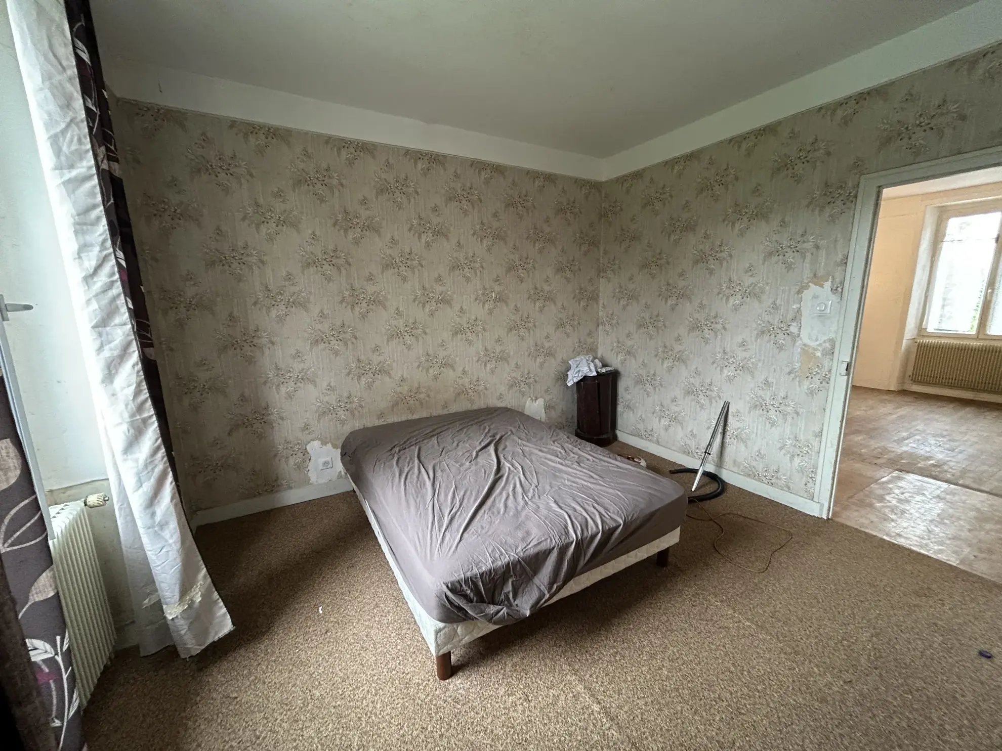 Maison à Rilhac-Traignac en Corrèze avec grand terrain et vue sur les Monédières 