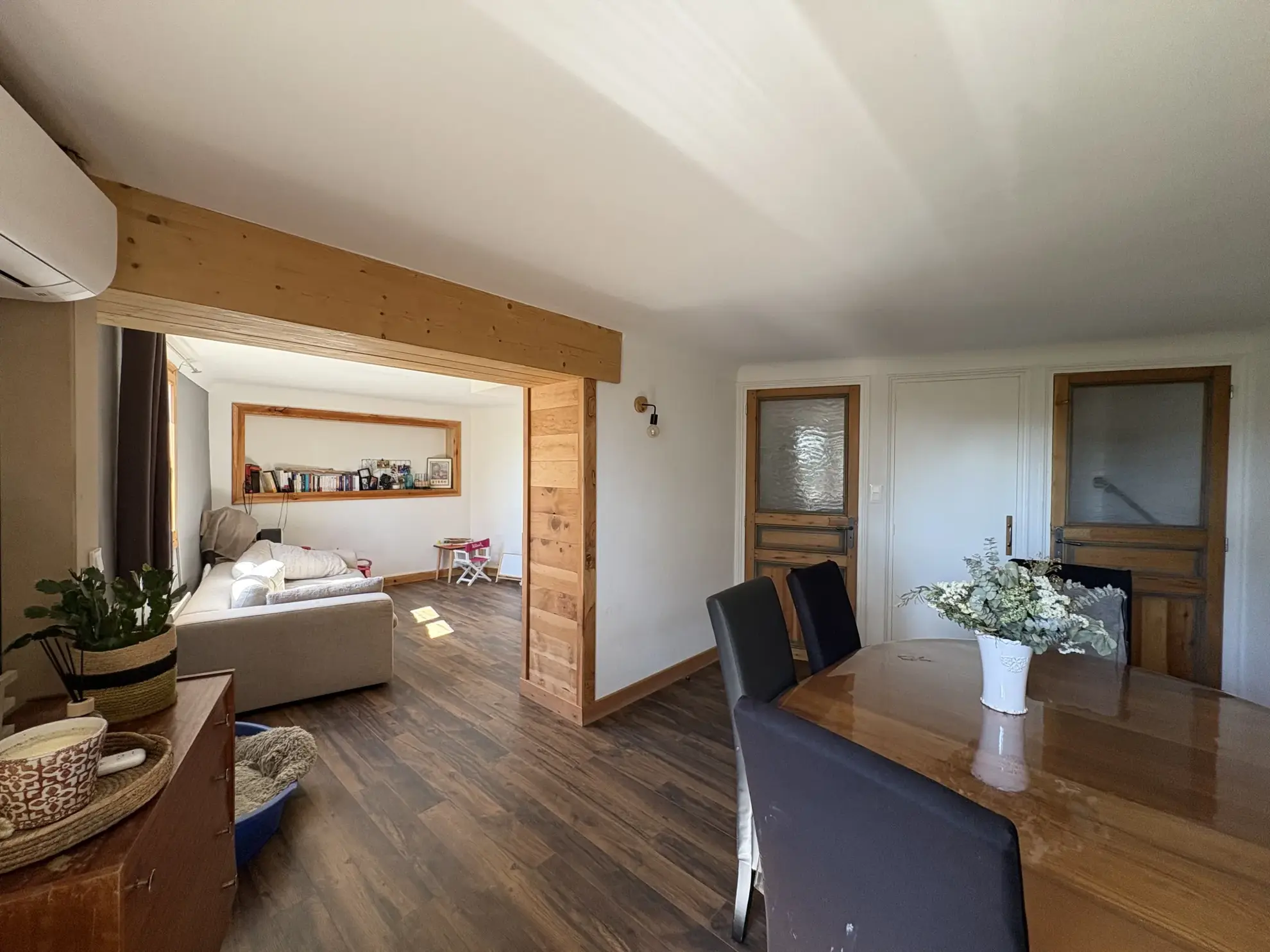 Maison de village rénovée à vendre à Camelàs, 3 chambres, jardin et garage, proche Thuir 