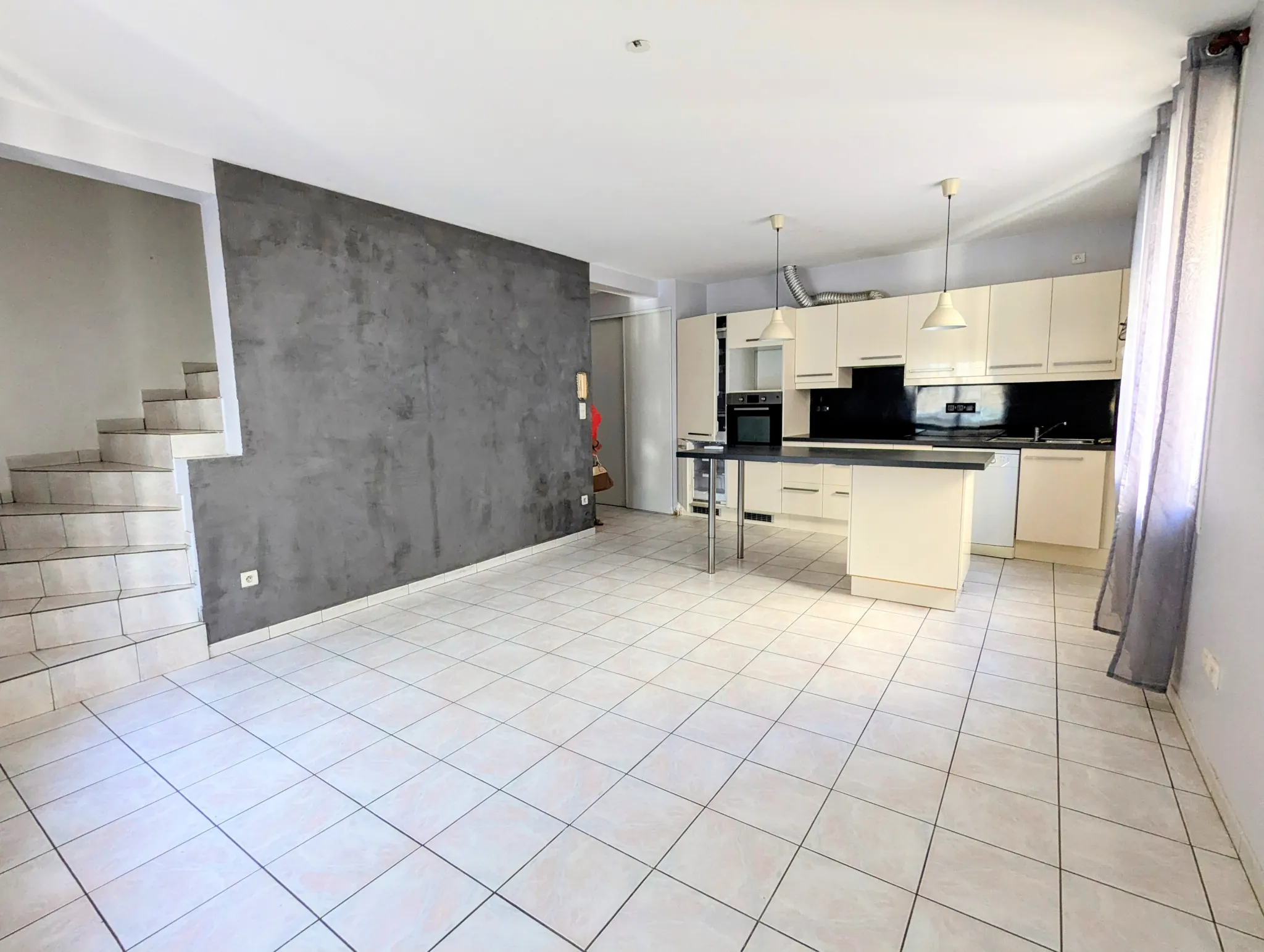 Maison de village 4 pièces avec garage à Saint-Marcel-sur-Aude, proche Narbonne 