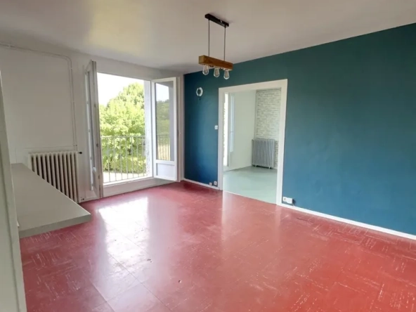 Appartement 72 m² avec vue rivière et proximité écoles à Périgueux