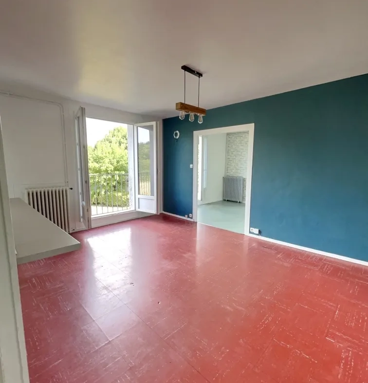 Appartement 72 m² avec vue rivière et proximité écoles à Périgueux 
